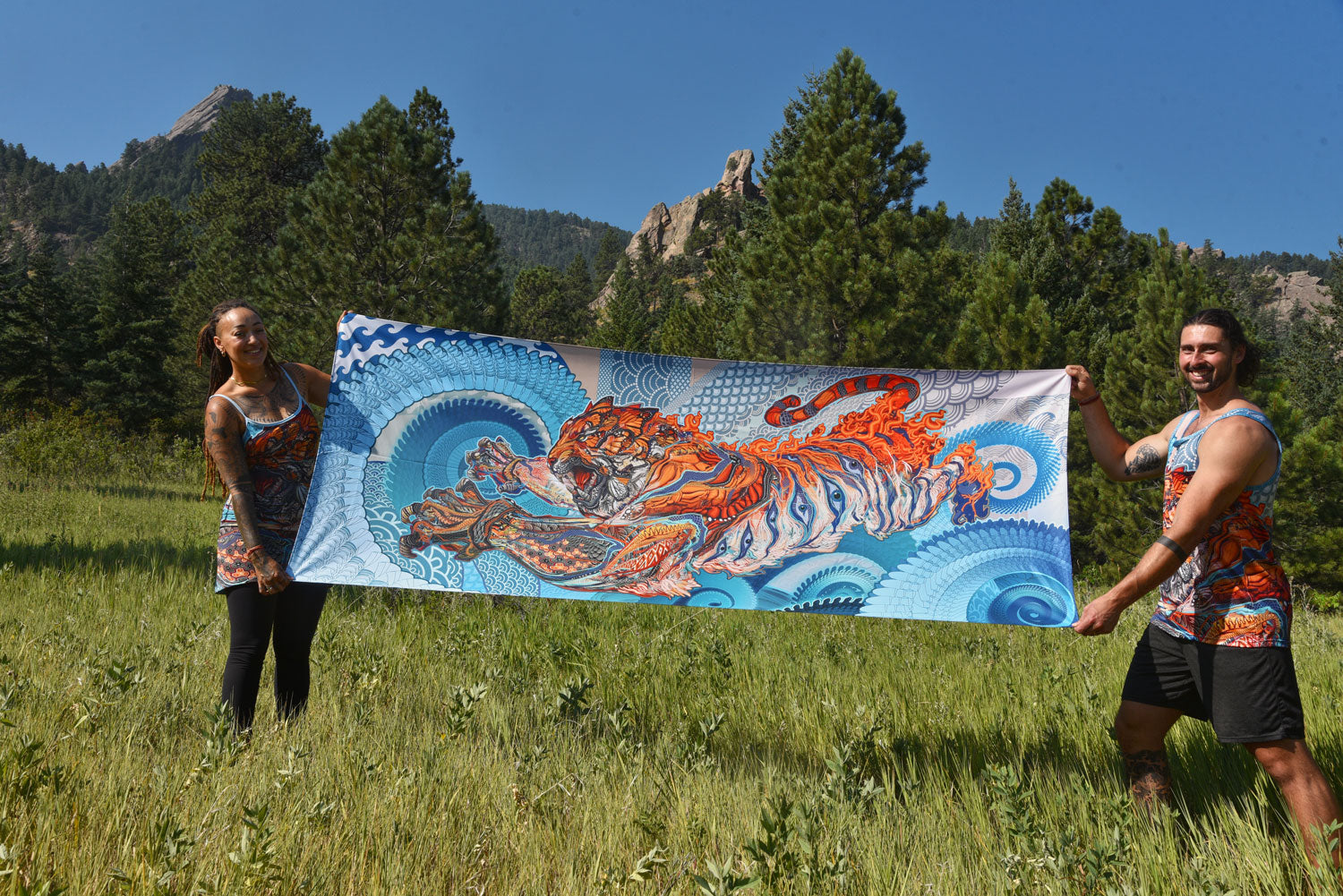 TIGER SWALLOW TAIL Tapestry – Android Jones