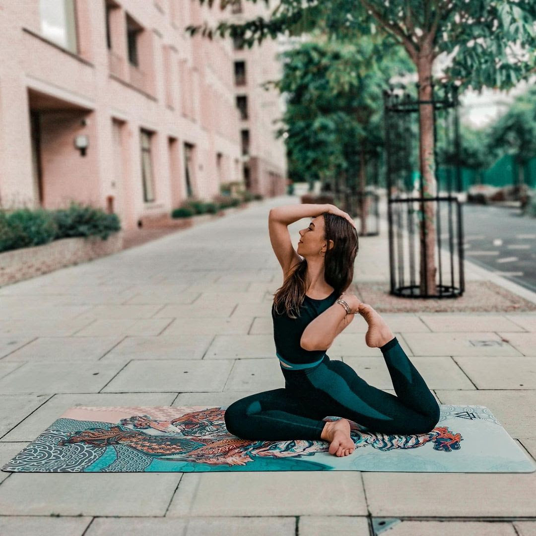 Tiger Swallow Tail Yoga Mat – Android Jones